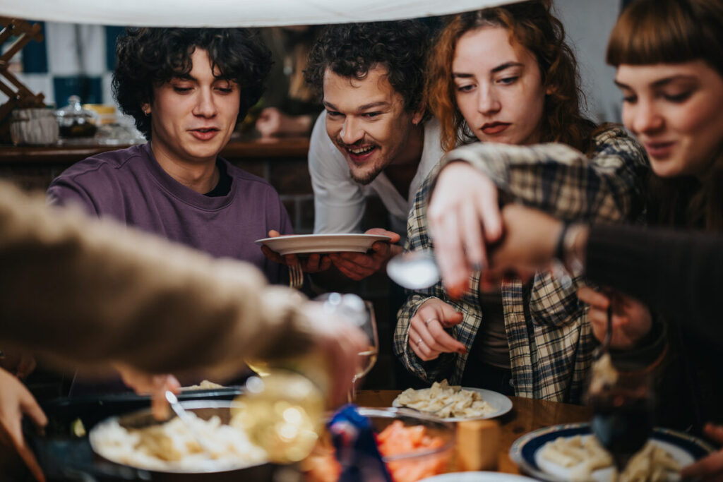 Living in Davenport Neck: New Rochelle’s Waterfront Gem with Community Spirit